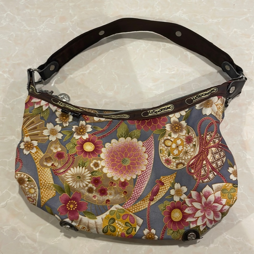 LeSportSac Floral Handbag (Clutch Size)